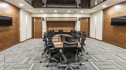 سالن کنفرانس هتل کایا لاله پارک تبریز سالن کنفرانس هتل کایا لاله پارک تبریز